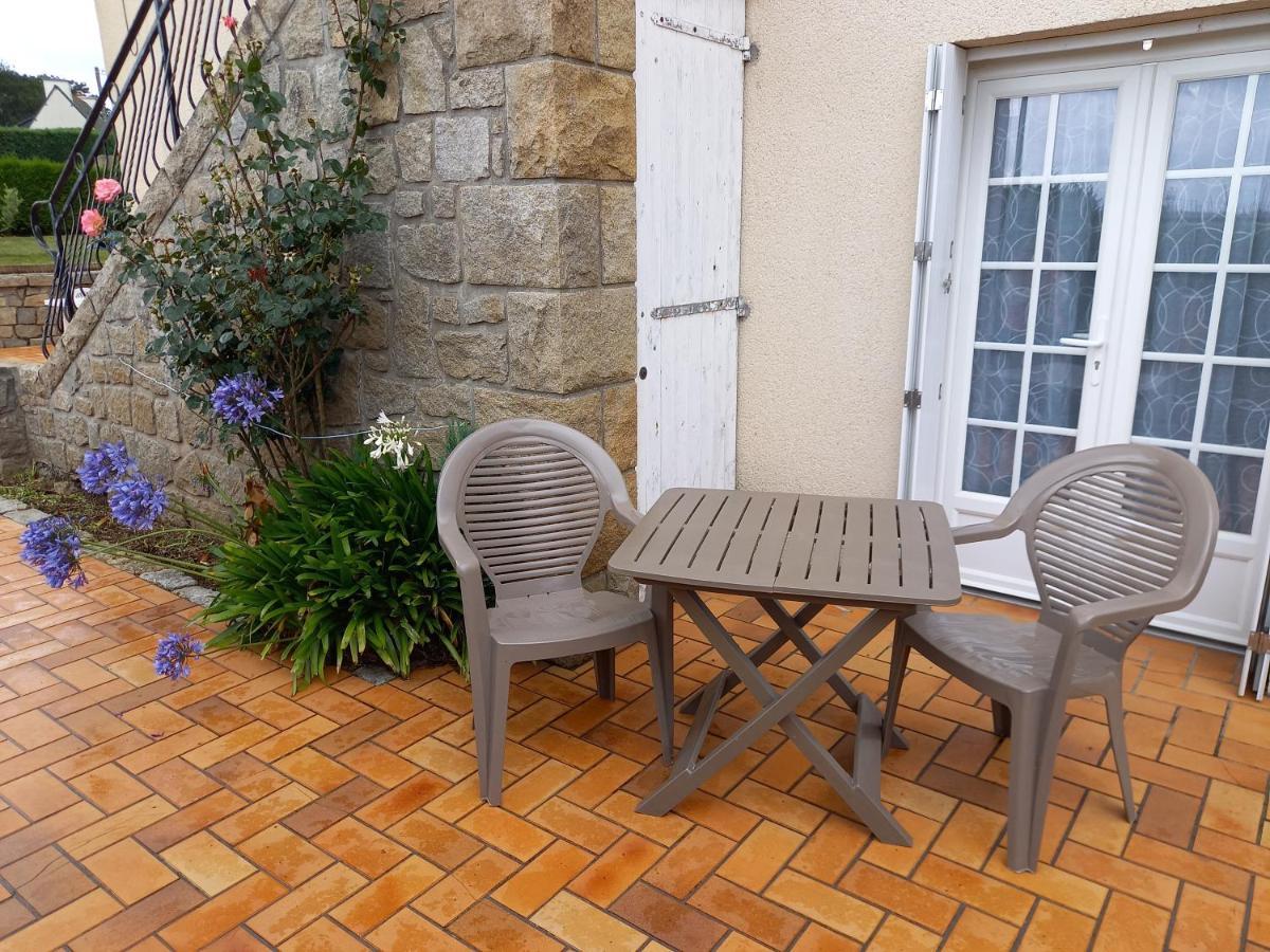 Vila La Croix De La Roche Trémuson Exteriér fotografie